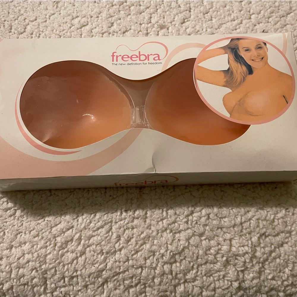 Freebra Adhesive Bra in Nude